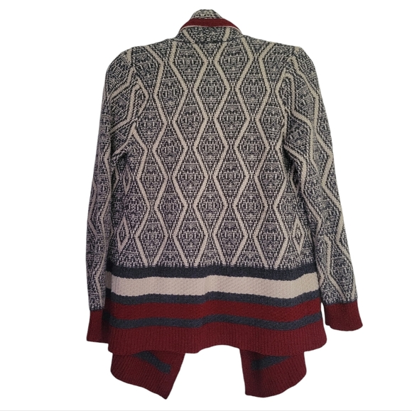 St. John's Bay Sweater - Picture 3 of 4